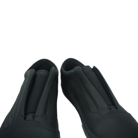 VANS OLD SKOOL LACELESS WOMEN'S LOW TOP SNEAKERS - Picture 4 of 8